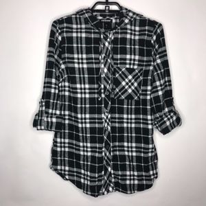 Joe Boxer Plaid Hooded Button Up Top
